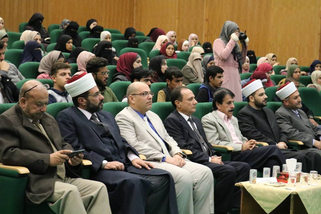 سماحة مفتي عام المملكة وفضيلة رئيس رابطة علماء الاردن يزوران جامعة الحسين بن طلال