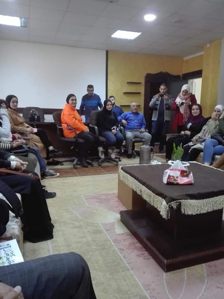 زيارة طلبة من كلية العلوم التربويه في جامعة جدارا إلى مركز التدريب المهني في المشارع