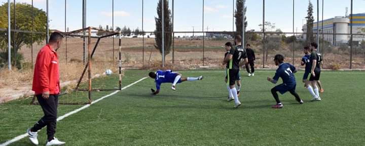 فوز جدارا على عمان العربية بنتيجة ٢/٣ في خماسي كرة القدم