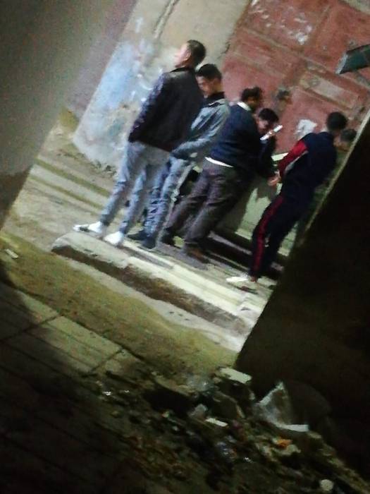 عشريني يقدم على إضرام النار في جسده في سوق الشونه