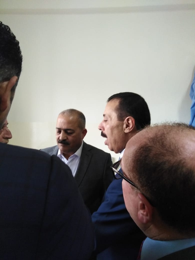 وزير التربية والتعليم يطمئن على مصابي مدرسة الرمثا التي تعرضت للحريق صباح اليوم