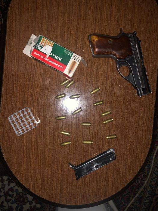 القبض على المتورطين في قضية سلب مبلغ مالي من فرع أحد البنوك في منطقة وادي الرمم اول أمس