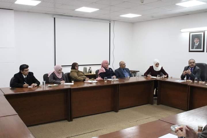 رئيس جامعة جدارا يلتقي أعضاء هيئة التدريس في كلية العلوم التربوية 