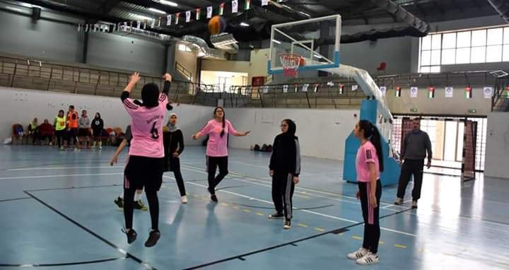 تظاهرة رياضية كبيرة في جامعة جدارا في لعبة كرة السلة 