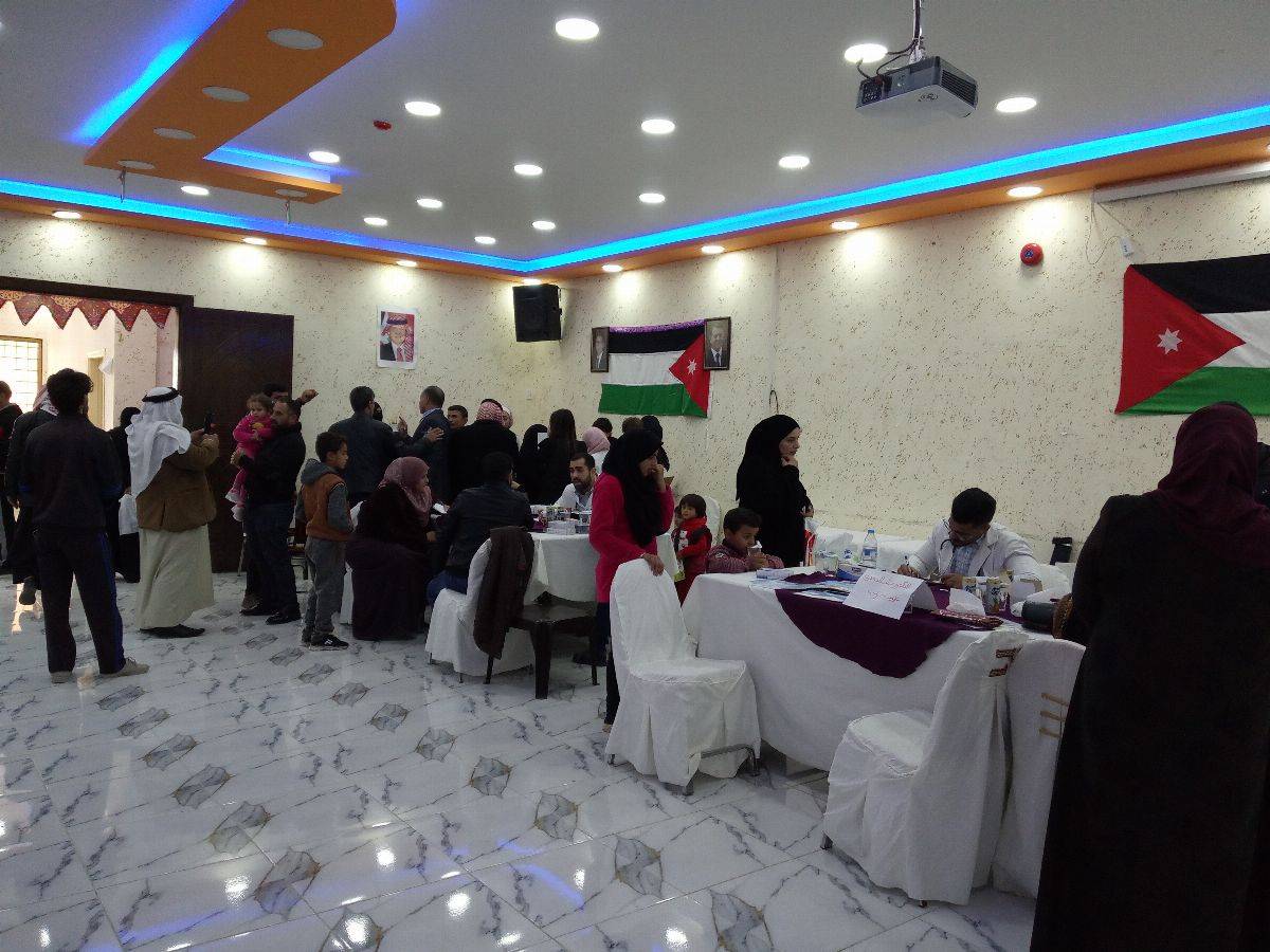 الدكتور عمر عواد الخالدي بالتعاون مع مستشفى الاستقلال ينظم يوم طبي مجاني بالخالدية / المفرق