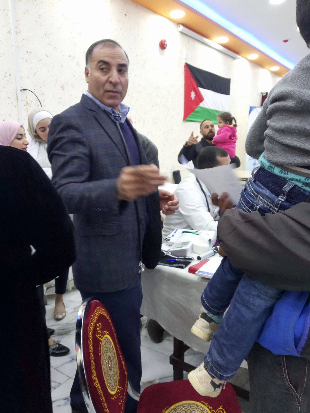 الدكتور عمر عواد الخالدي بالتعاون مع مستشفى الاستقلال ينظم يوم طبي مجاني بالخالدية / المفرق