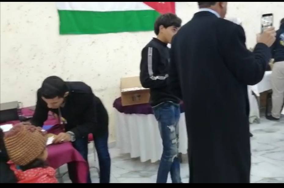 الدكتور عمر عواد الخالدي بالتعاون مع مستشفى الاستقلال ينظم يوم طبي مجاني بالخالدية / المفرق