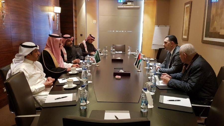 وزير العمل يبحث مع  نظيره السعودي مجالات عمل الأردنيين في السعودية