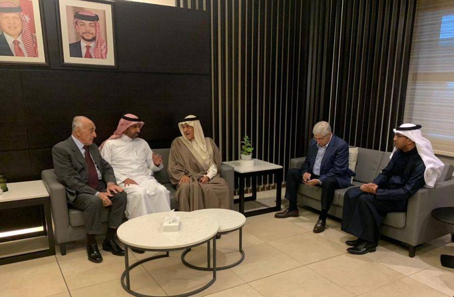 سمو الأمير تركي الفيصل يصل الى الأردن