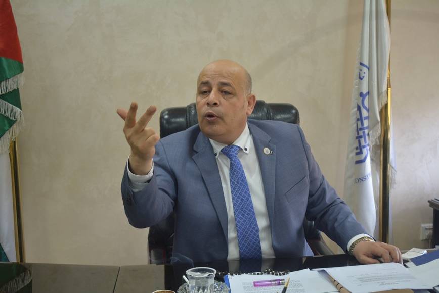 اليعقوب: عدم قدرة المسؤولين على اتخاذ القرار اضر بقطاع المقاولات ويكبد الخزينة مبالغ اضافية