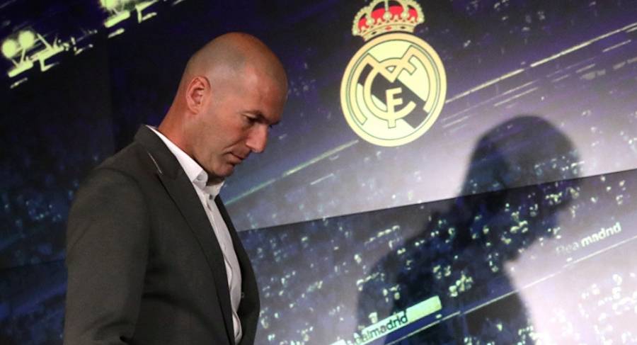 قبل الكلاسيكو .. هدوء زيدان القاتل  رسالة لتحدي الإصابات وبرشلونة معا
