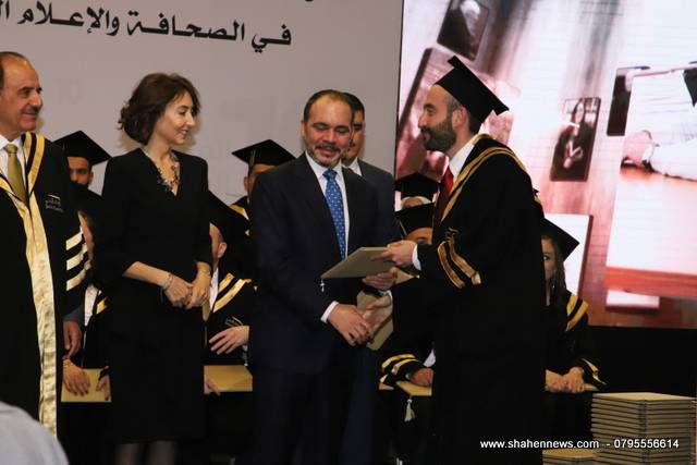 تخريج الفوج العاشر من طلبة الماجستير في الصحافة والإعلام الحديث في المعهد الاعلامي