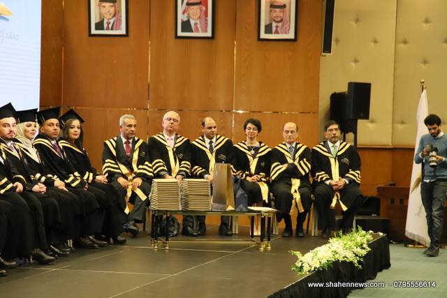 تخريج الفوج العاشر من طلبة الماجستير في الصحافة والإعلام الحديث في المعهد الاعلامي