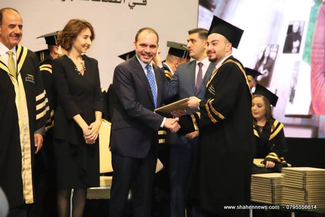 تخريج الفوج العاشر من طلبة الماجستير في الصحافة والإعلام الحديث في المعهد الاعلامي