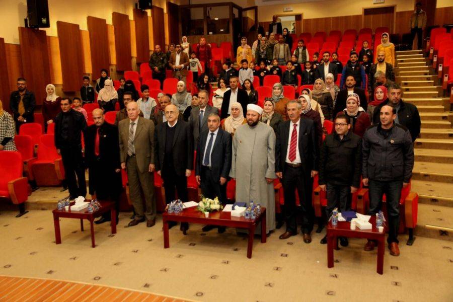 الجامعة الاميركية في مادبا تحتفل باليوم العالمي للغة العربية