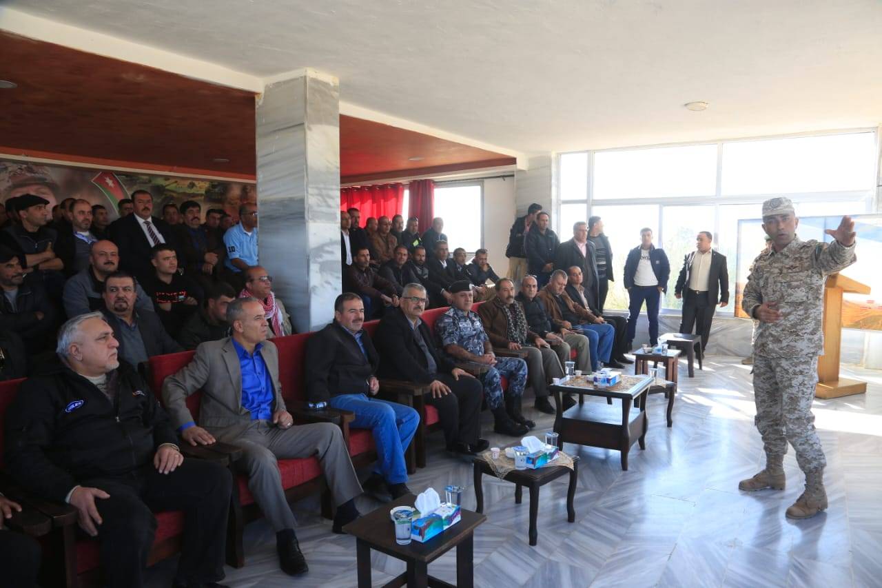 متقاعدو الدرك يزورون منطقة الباقورة