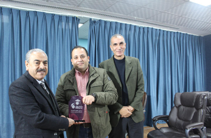 إدارة مكافحة الجرائم الإلكترونية تنظم ندوة حول الجرائم الألكترونية بمدارس النظم الحديثة