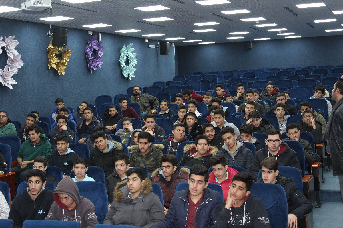 إدارة مكافحة الجرائم الإلكترونية تنظم ندوة حول الجرائم الألكترونية بمدارس النظم الحديثة 