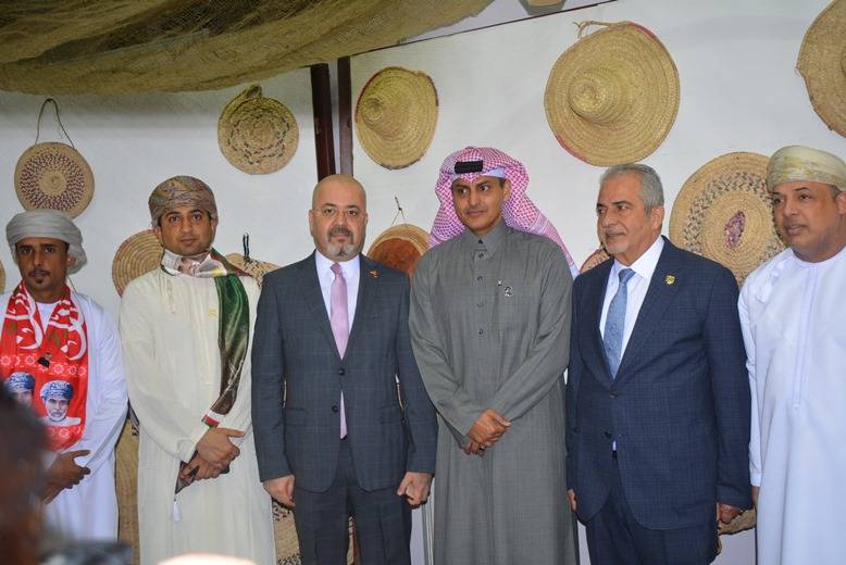 افتتاح معرض وبازار الطلبة العرب في جامعة عمان الأهلية