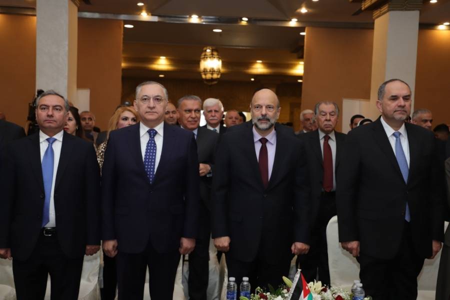 رئيس الوزراء يرعى حفل اليوم الدولي لمكافحة الفساد الذي نظمته هيئة النزاهة ومكافحة الفساد