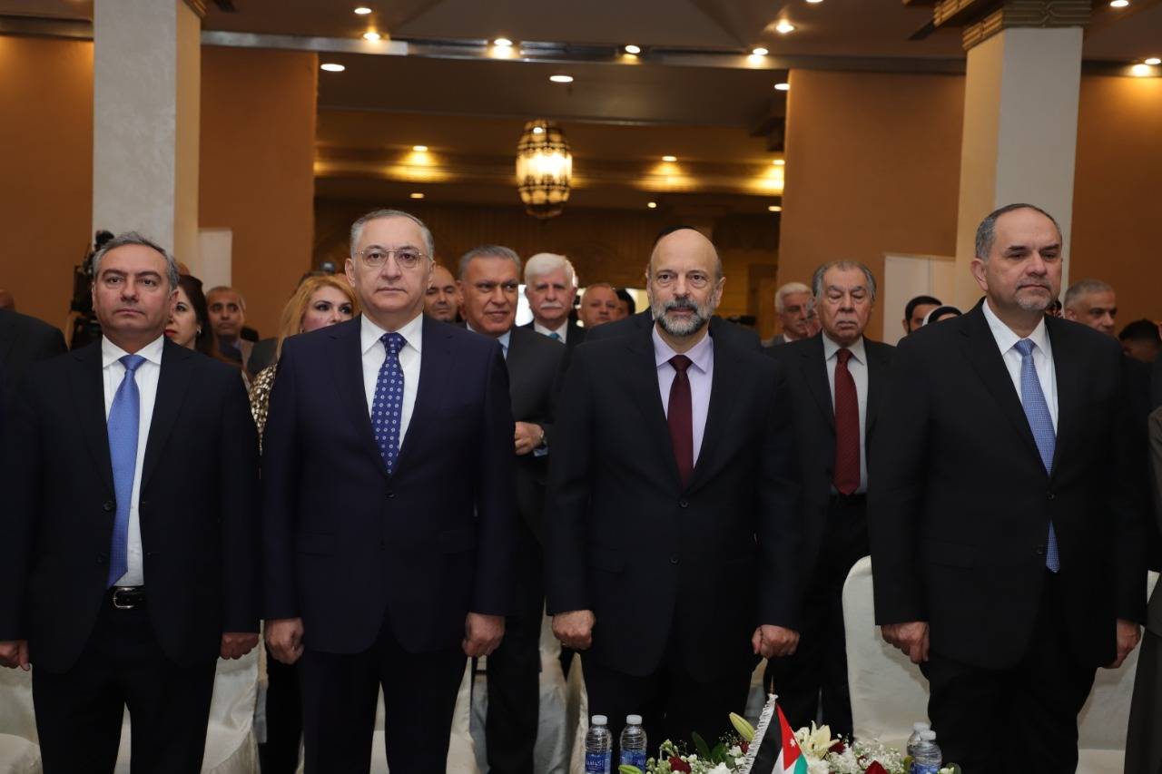 رئيس الوزراء يرعى حفل اليوم الدولي لمكافحة الفساد الذي نظمته هيئة النزاهة ومكافحة الفساد