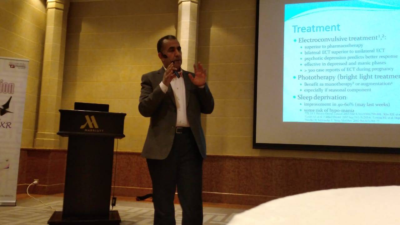 رئيس جمعية أطباء الأمراض النفسية الأردنية يحاضر عن اضطراب ثنائي القطب 