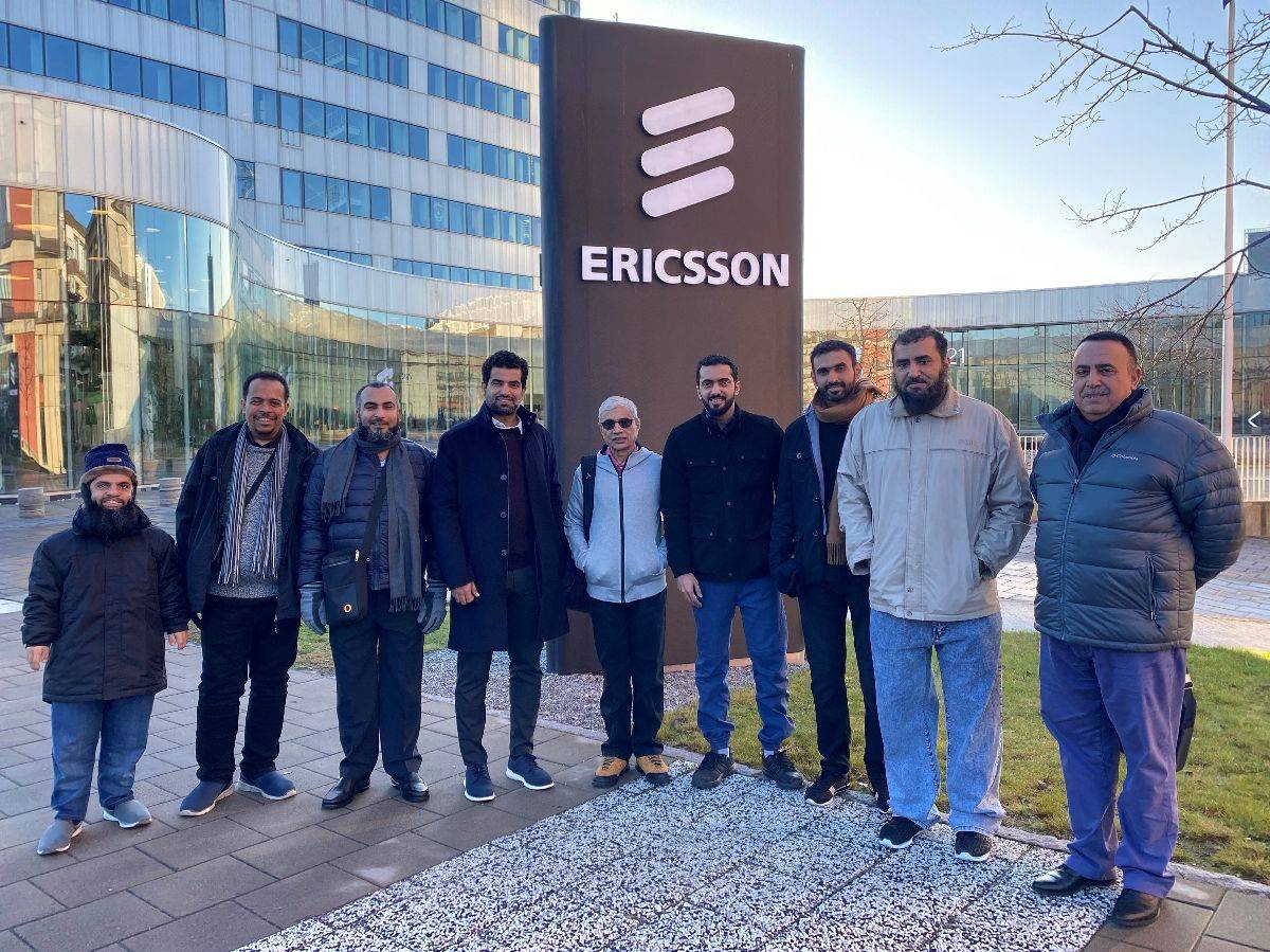 شركة إريكسون تستضيف وفد هيئة تنظيم الاتصالات العماني