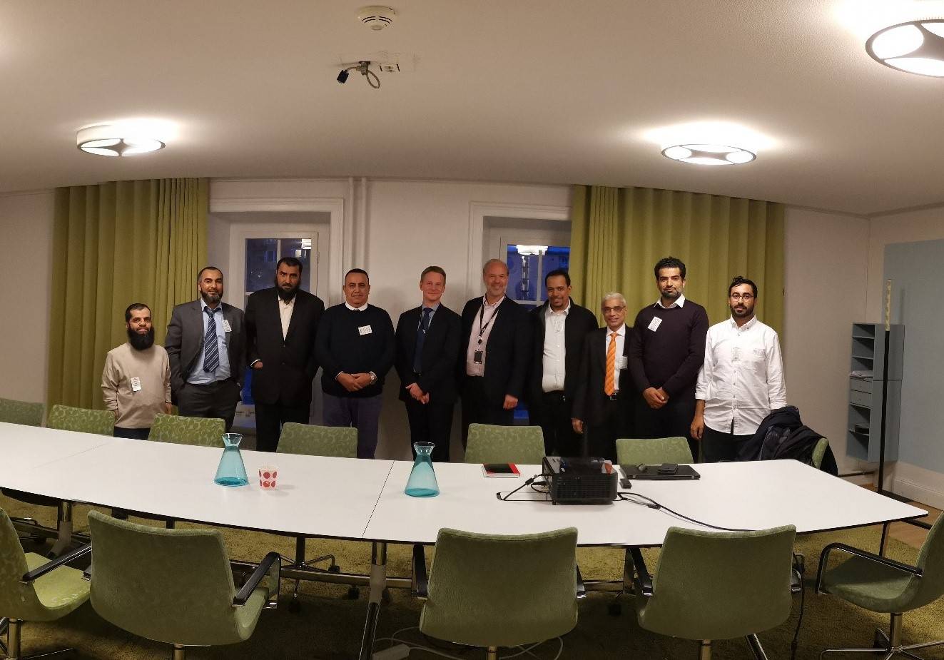 شركة إريكسون تستضيف وفد هيئة تنظيم الاتصالات العماني