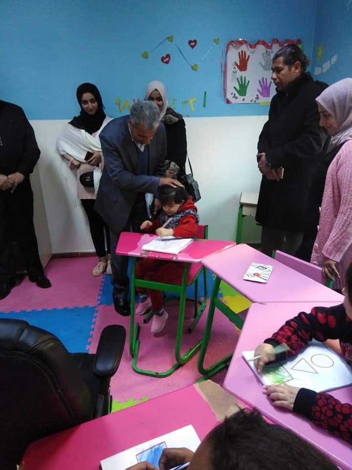 وفد من جامعة جدارا يزور مركز سهل حوران لتربية ذوي الإحتياجات الخاصة في بلدة الشجرة