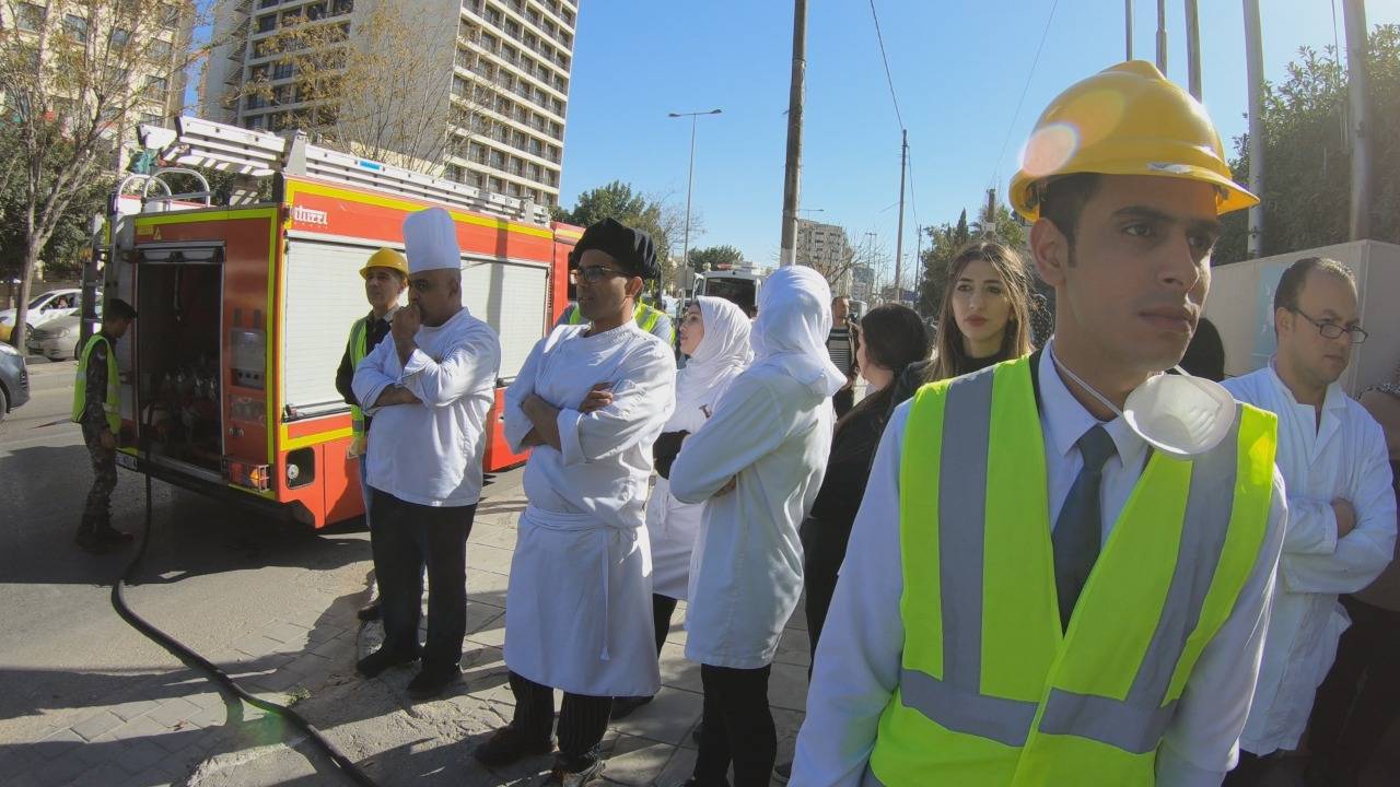 مديرية دفاع مدني غرب عمان تنفذ تمرين وهمي مفترض على احد الفنادق  في العاصمة عمان