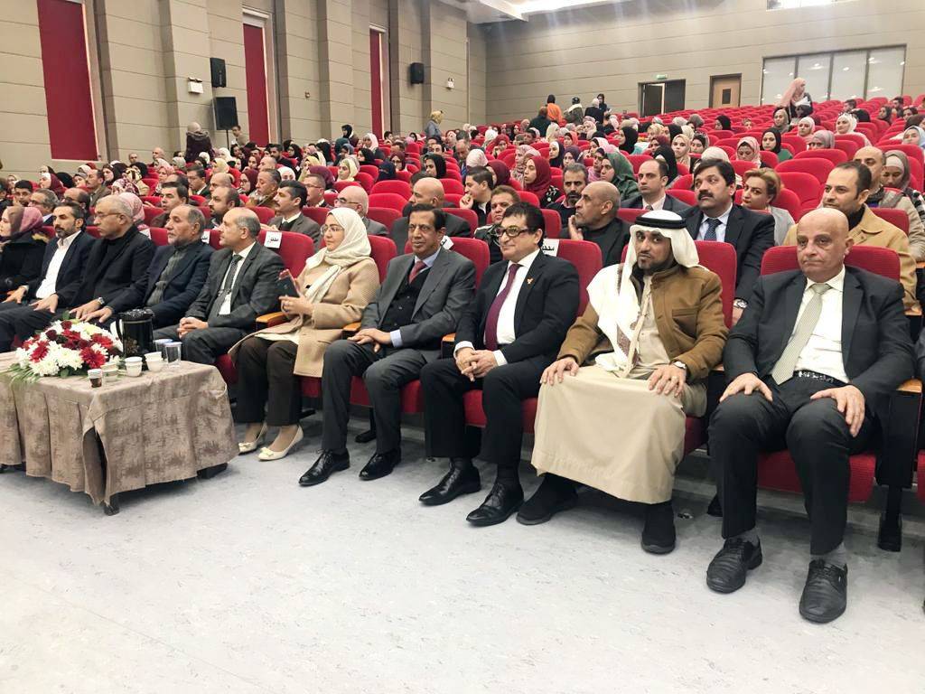 الشيخة جميلة القاسمي تتسلم شهادة الدكتوراه الفخرية من الجامعة الهاشمية 