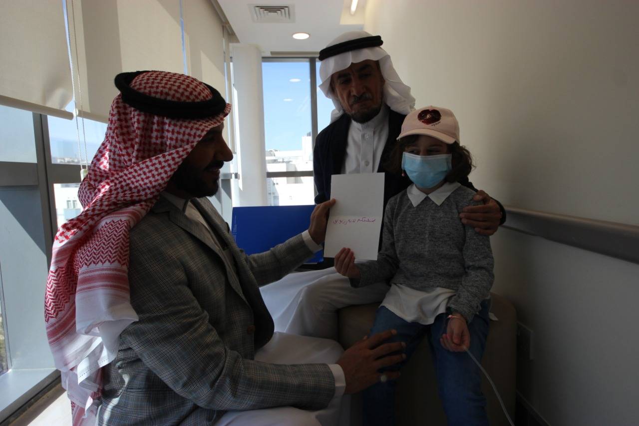 مركز الملك سلمان يواصل علاج مرضى السرطان من الاشقاء السوريين واليمنيين في الأردن