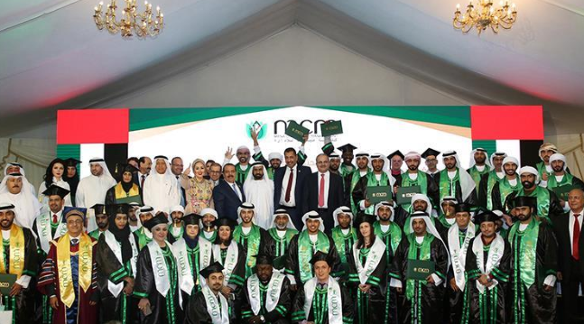 وفد جامعة جدارا ضيف شرف على حفل تخريج الفوج الأول من طلبة كلية مينا للإدارة في دبي