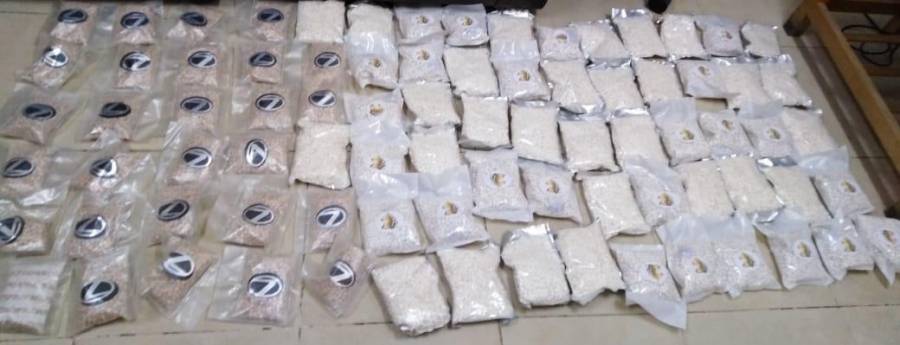 إحباط محاولة تهريب 130 ألف حبة مخدرة في معبر حدود جابر والقبض على شخصين متورطين بالعملية