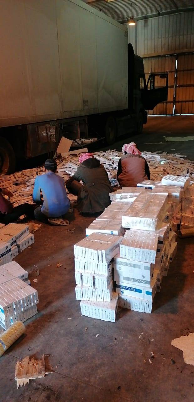 الجمارك تضبط 3930  كروز دخان مهرب في مركز جابر 
