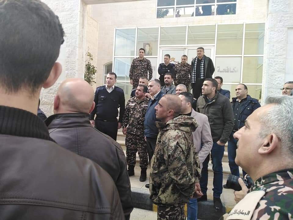 الجمارك : ضبط صهريج سريع الاشتعال محمل بالالبسة في اول ايام العام الجديد