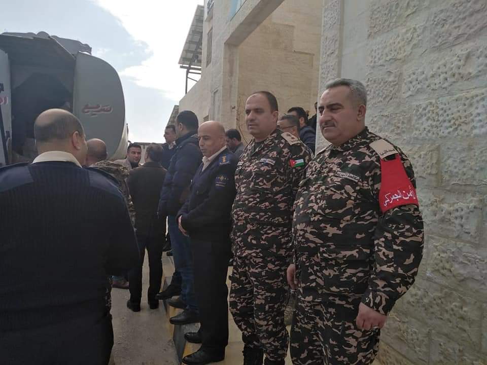 الجمارك : ضبط صهريج سريع الاشتعال محمل بالالبسة في اول ايام العام الجديد