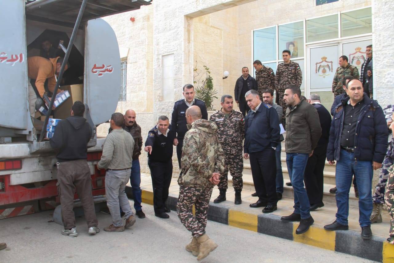 الجمارك : ضبط صهريج سريع الاشتعال محمل بالالبسة في اول ايام العام الجديد