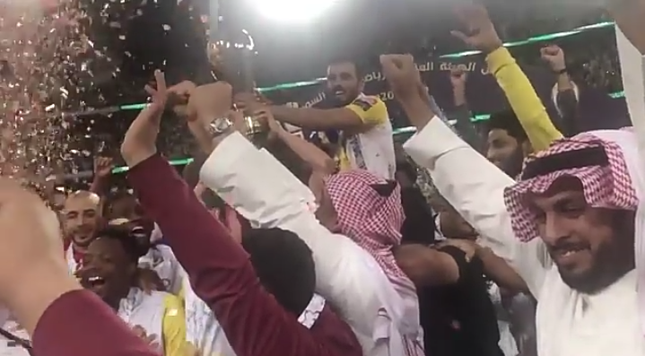 النصر بطلا لكأس السوبر السعودي بفوزه بركلات الترجيح على التعاون 