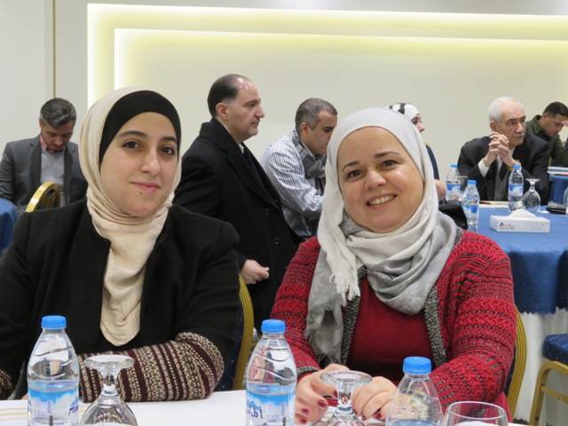 باليوم البحثي لكلية الصيدلة بجامعة عمان الاهلية ومركز البحوث الدوائية .. الاعلان قريبا عن اكتشاف دواء هام  