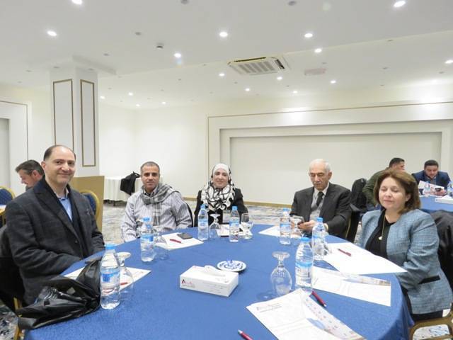 باليوم البحثي لكلية الصيدلة بجامعة عمان الاهلية ومركز البحوث الدوائية .. الاعلان قريبا عن اكتشاف دواء هام  