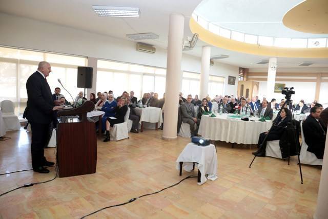 الجامعة الأردنیّة تكرّم الدكتورة سناء الشّعلان لتمیّزھا البحثيّ