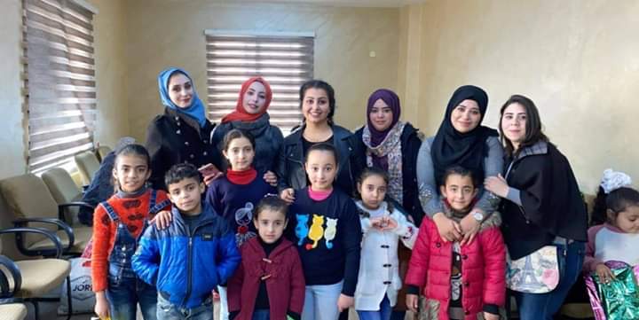 وفد من طلبة جدارا يزور مركز الوسطية للخدمات المجتمعية لرعاية الأيتام والأسر الفقيرة