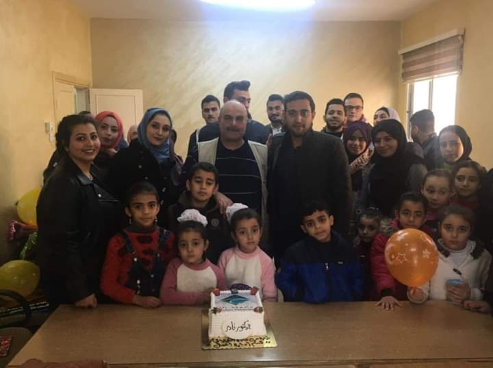 وفد من طلبة جدارا يزور مركز الوسطية للخدمات المجتمعية لرعاية الأيتام والأسر الفقيرة