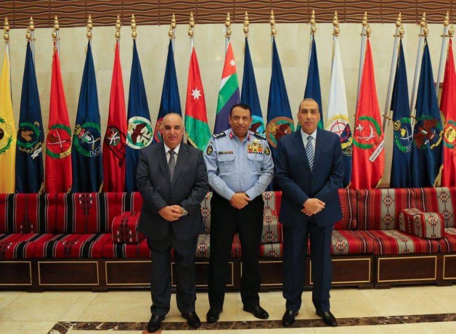خلال حفل تكريم أقيم لهما بمديرية الأمن العام .. الحواتمة يستقبل اللواء المتقاعد الحمود واللواء المتقاعد البزايعة