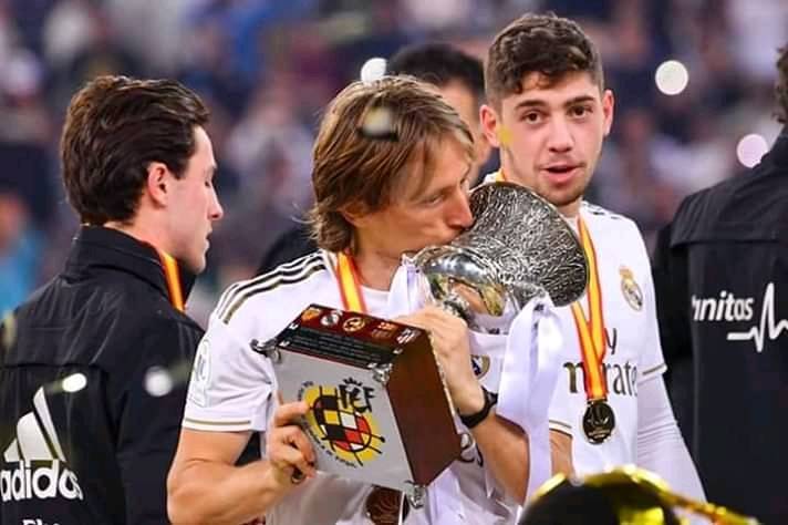 ريال مدريد بطلا لكأس السوبر الاسباني للمرة 11 بتاريخه 