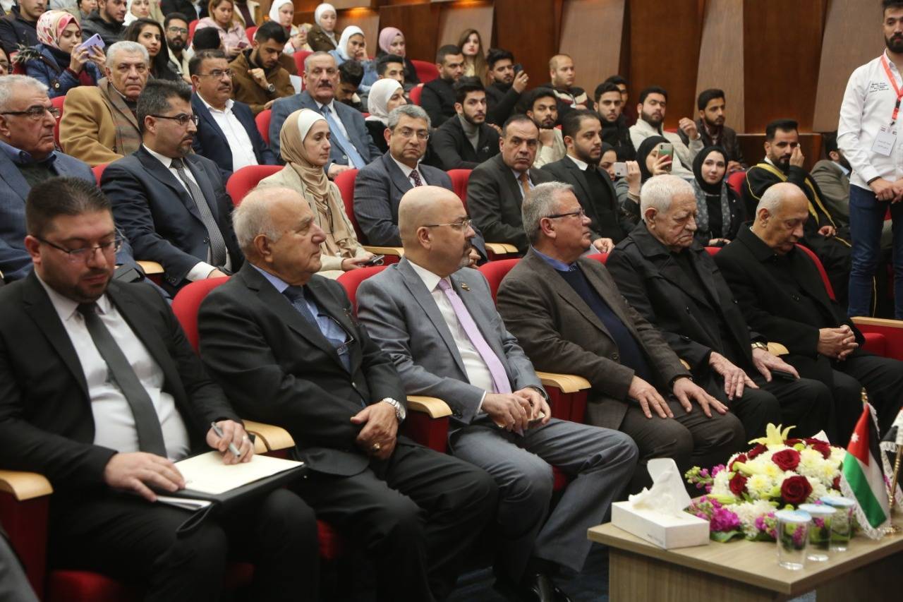 السفير العذاري يزور جامعة البتراء ويؤكد على التعاون والتواصل لخدمة الطلبة العراقيين