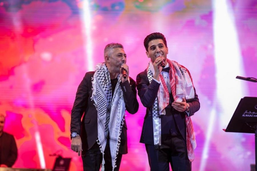 عمر العبداللات ومحمد عساف يطربان ليل الشارقة في أمسيات هلا بالمجاز