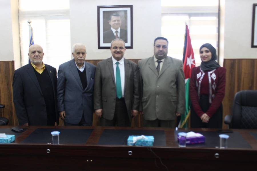 جامعة جدارا ومؤسسة الاحلام الذهبية توقعان اتفاقية تعاون مشترك  في مجال الاعلام