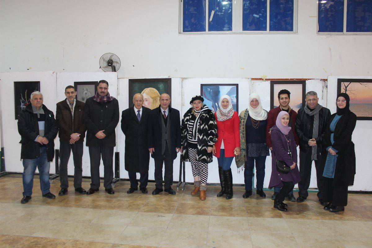 افتتاح معرض للفن التشكیلي لطلبة المرسم الجامعي في جامعة فیلادلفیا